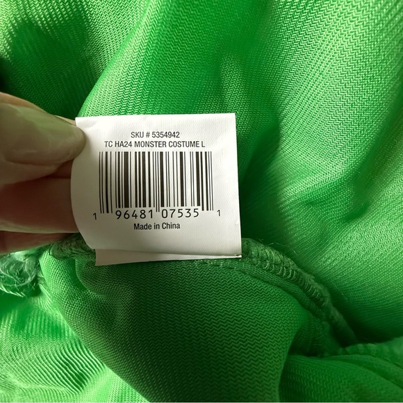 New Green Monster Dog Costume with Horns thrills ands chills collection. - Picture 7 of 7